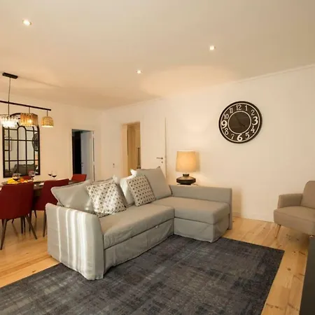 Ola Lisbon - Chiado III Appartement Buitenkant foto