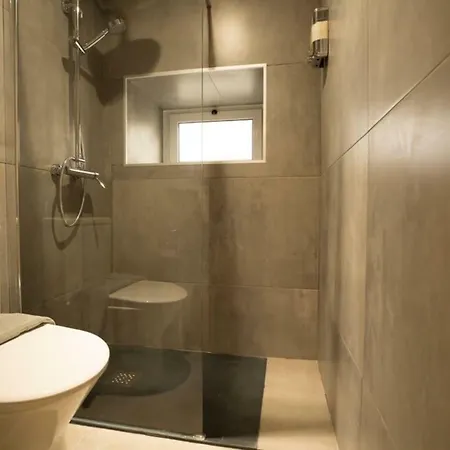 Ola Lisbon - Chiado III Appartement Buitenkant foto
